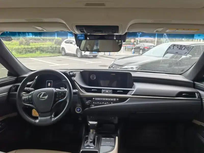 Lexus ES 2020 300h Premium Edition (China V Emission Standard) — миниатюра 7