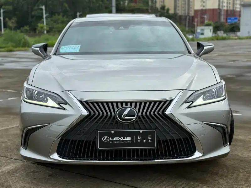 Lexus ES 2021 Model 200 Premium Edition — миниатюра 2