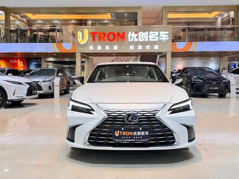 Lexus ES 2025 200 Premium Edition — миниатюра 2