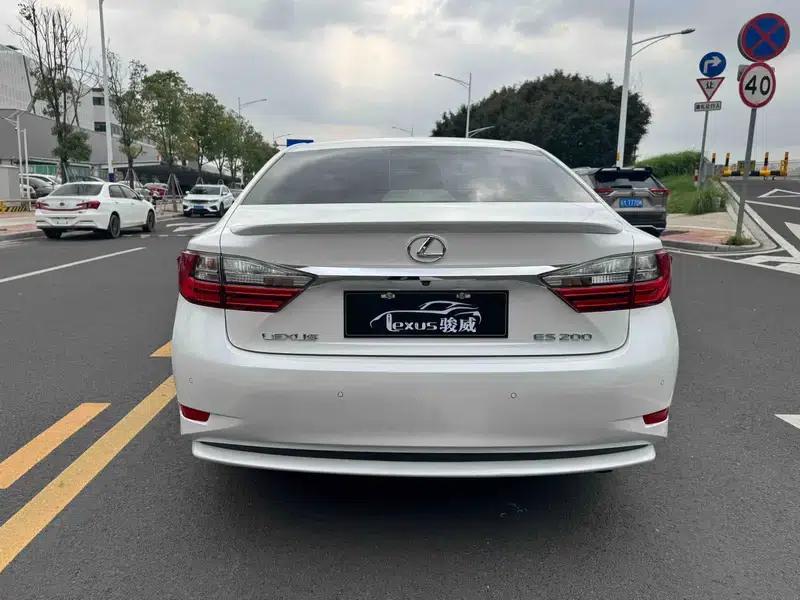 Lexus ES 2015 200 Elite Edition — миниатюра 6