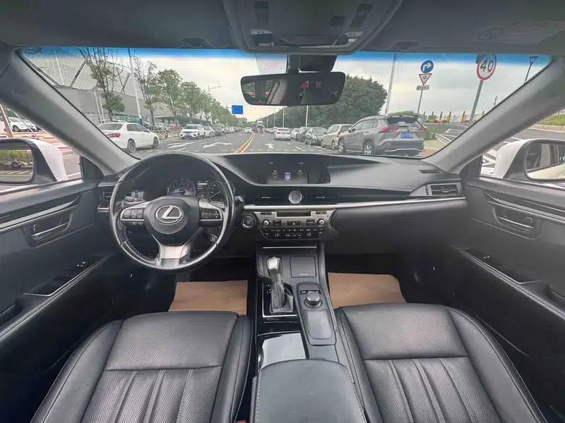 Lexus ES 2015 200 Elite Edition — миниатюра 10