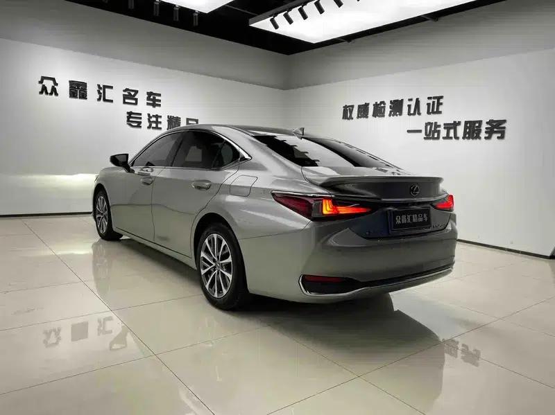 Lexus ES 2022 200 Premium Edition — миниатюра 4