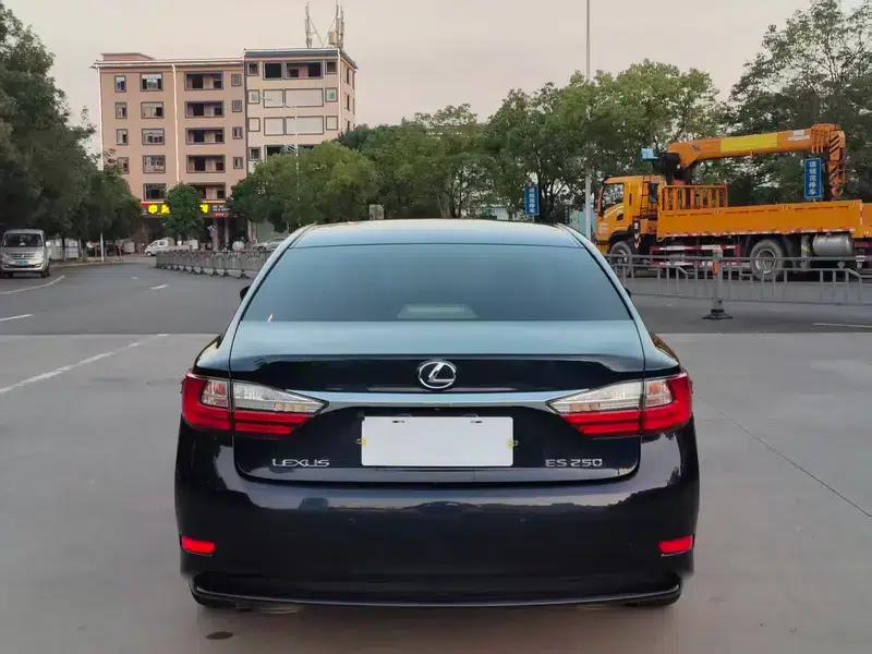 Lexus ES 2015 250 Elegant Edition — миниатюра 5