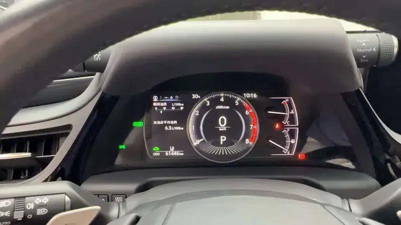 Lexus ES 2021 300h Premium Edition — миниатюра 8