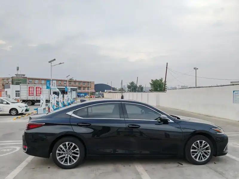 Lexus ES 2022 200 Premium Edition — миниатюра 7