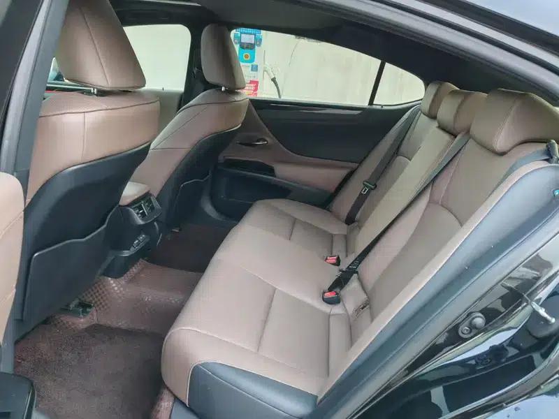 Lexus ES 2022 200 Premium Edition — миниатюра 10