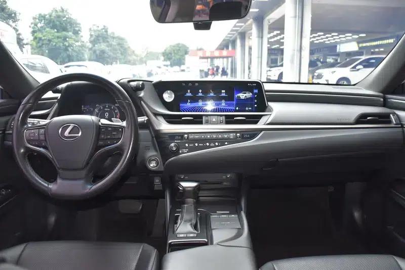 Lexus ES 2018 200 Premium Edition (China VI Emission Standard) — миниатюра 11