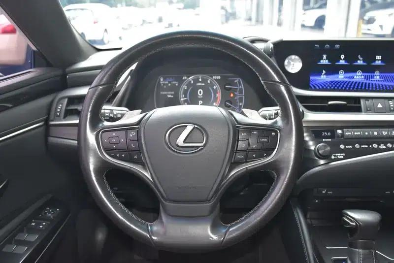 Lexus ES 2018 200 Premium Edition (China VI Emission Standard) — миниатюра 14