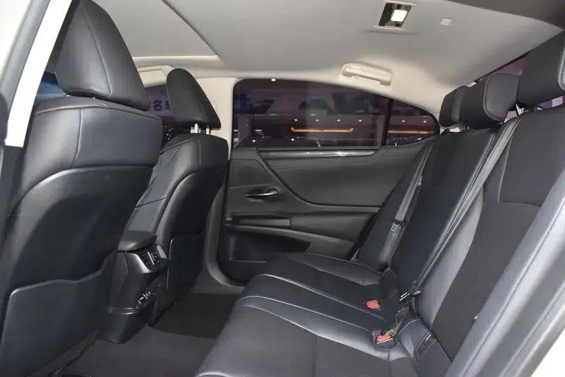 Lexus ES 2018 200 Premium Edition (China VI Emission Standard) — миниатюра 17