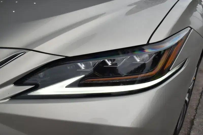 Lexus ES 2018 200 Premium Edition (China VI Emission Standard) — миниатюра 8