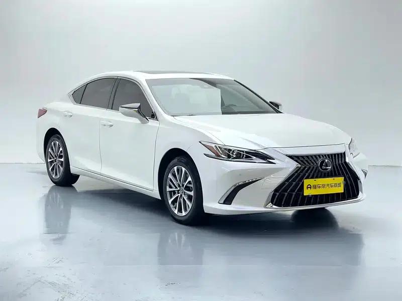 Lexus ES 2022 200 Premium Edition — миниатюра 3