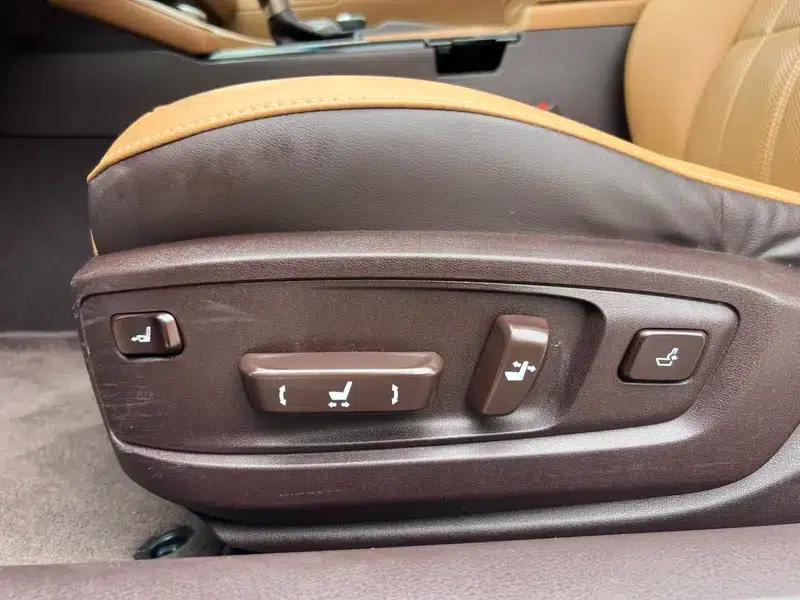 Lexus ES 2015 250 Elegant Edition — миниатюра 30