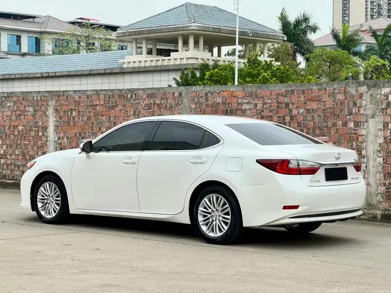 Lexus ES 2015 250 Elegant Edition — миниатюра 4