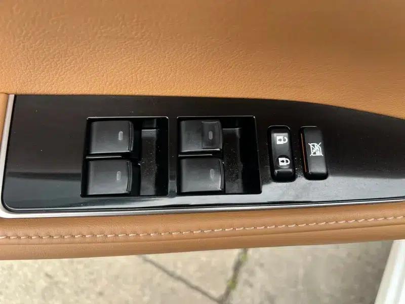 Lexus ES 2015 250 Elegant Edition — миниатюра 33