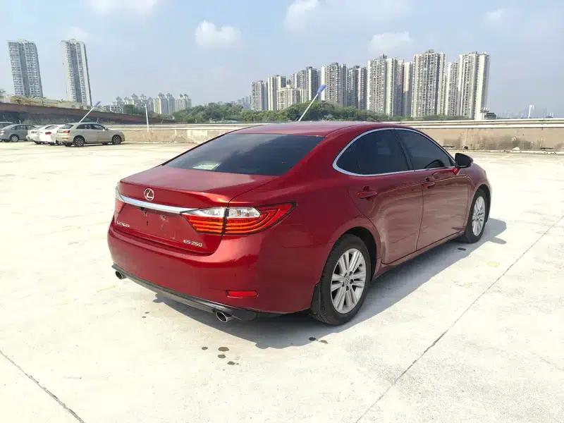 Lexus ES 2013 250 Elegant Edition — миниатюра 7