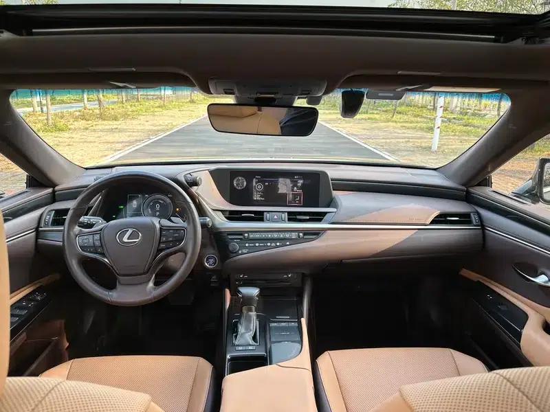 Lexus ES 2020 300h Premium Edition (China VI Emission Standard) — миниатюра 7