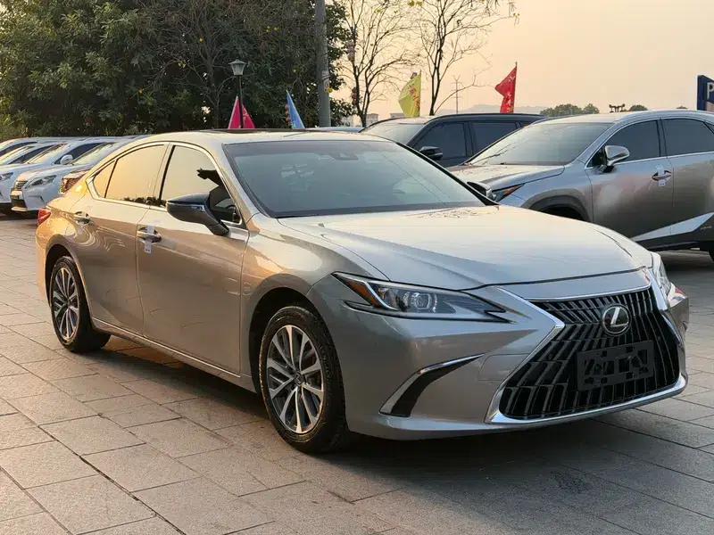 Lexus ES 2022 260 Premium Edition — миниатюра 3