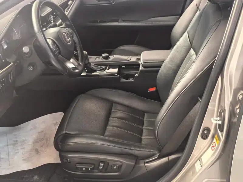 2017 Lexus ES 300h Mark Levinson Comfort Edition — миниатюра 16
