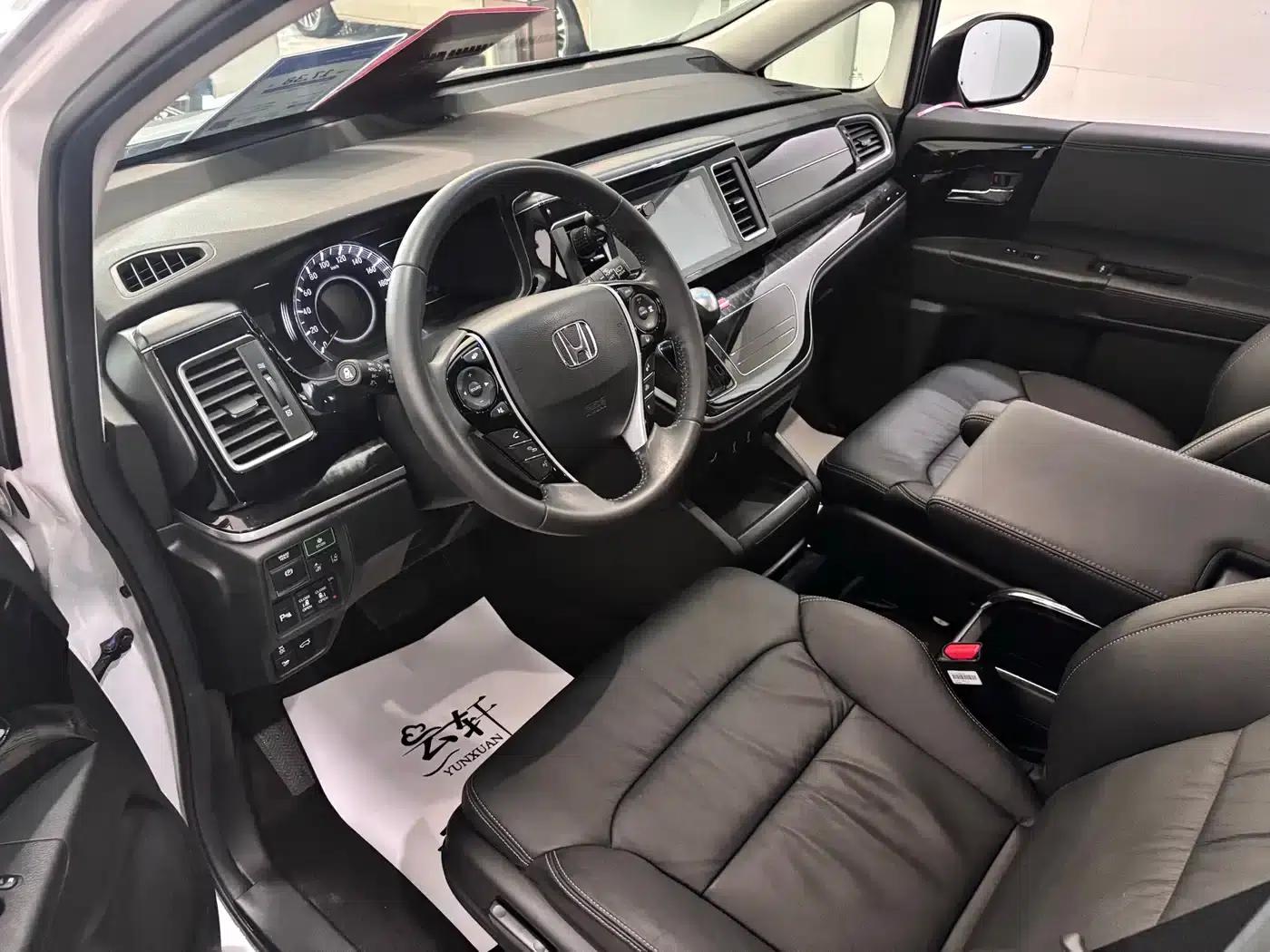 Elysion 2019 2.0L Hybrid Supreme Edition — миниатюра 4