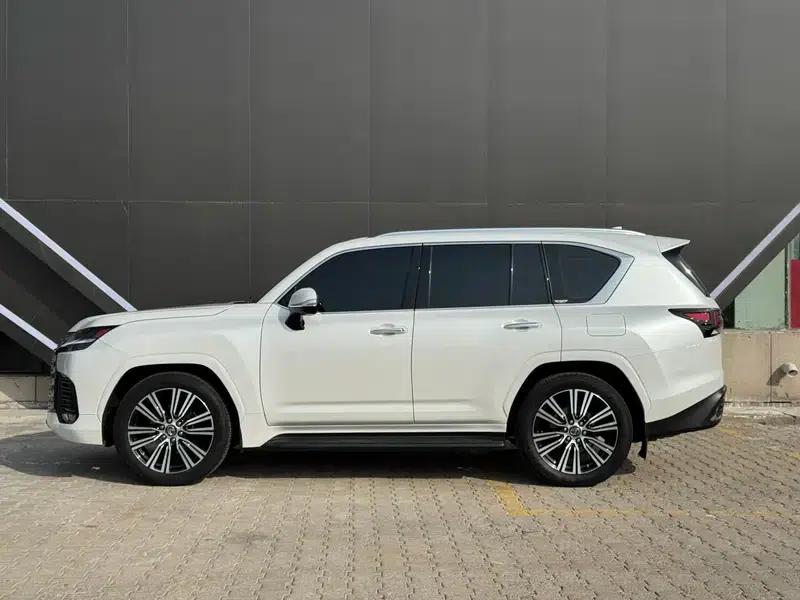 2022 Lexus LX 3.5T Automatic AWD 7-Seater (Parallel Import) — миниатюра 3