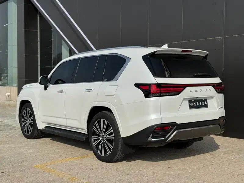 2022 Lexus LX 3.5T Automatic AWD 7-Seater (Parallel Import) — миниатюра 4