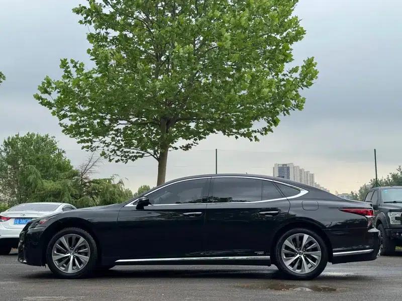 Lexus LS 2018 500h Premium Edition (China V Emission Standard) — миниатюра 3