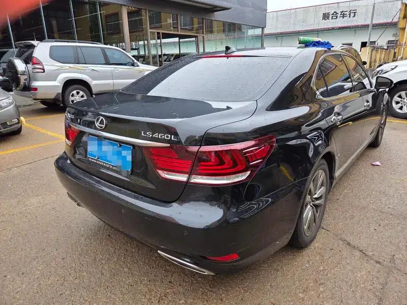 Lexus LS 2016 460L — миниатюра 3