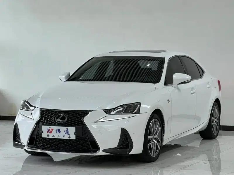 Lexus IS 2017 300 F SPORT Edition — миниатюра 1