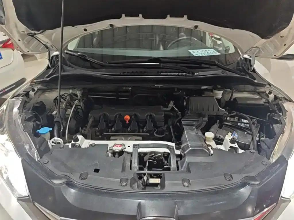 Vezel 2017 1.8L CVT 2WD Pioneer Edition — миниатюра 20