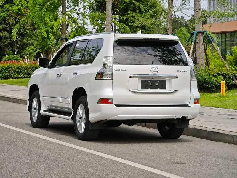 2015 Lexus GX 400 Luxury Edition — миниатюра 4