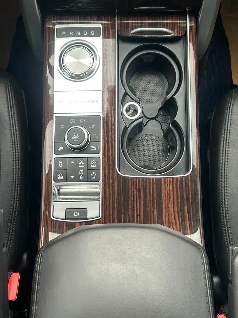 2017 Range Rover 3.0 V6 SC Vogue SE Autobiography Long Wheelbase — миниатюра 22