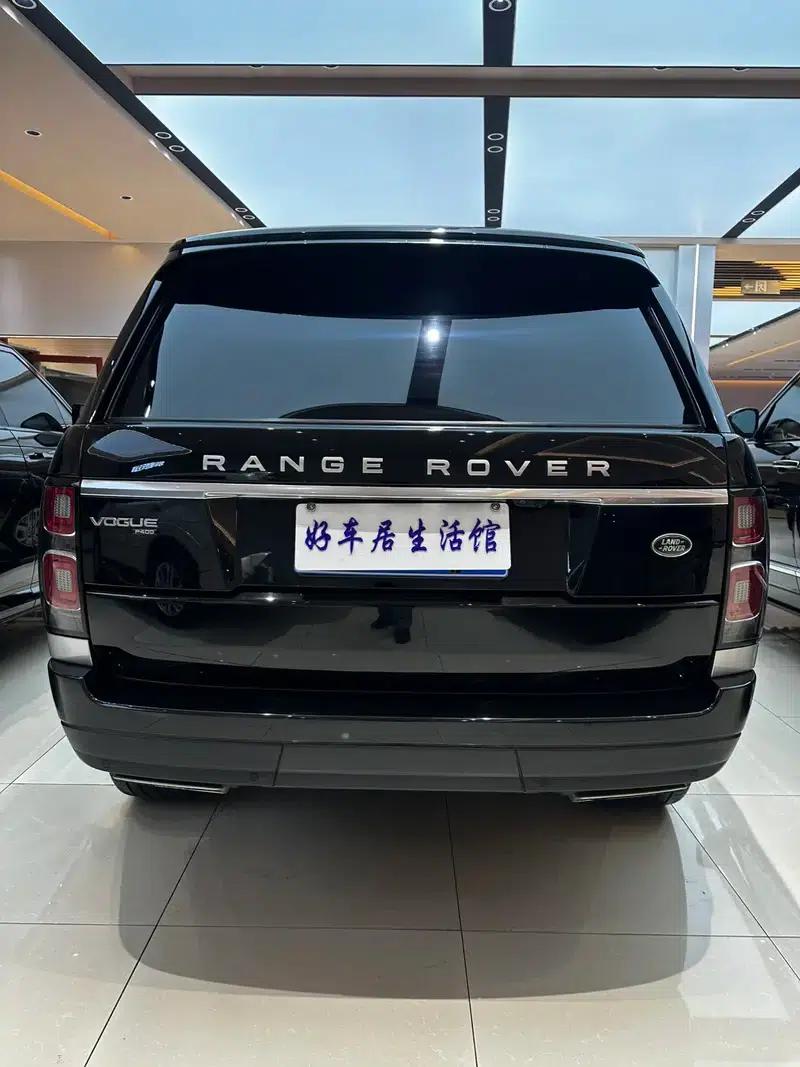 Range Rover 2022 3.0 L6 400PS Legendary Extended Classic Edition — миниатюра 3