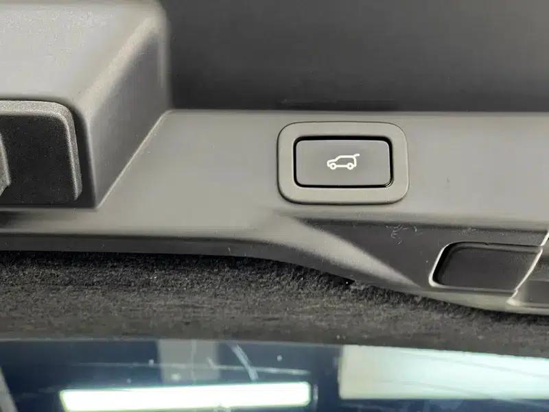 2017 Range Rover Sport 3.0T Automatic 4WD 5-seater (Parallel Import) — миниатюра 9