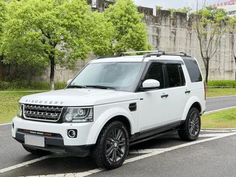 Discover 2016 3.0 SC Obsidian Black Edition SE — миниатюра 1