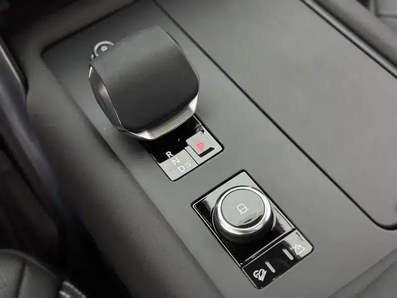 Discover the 2021 360PS R-Dynamic SE — миниатюра 10