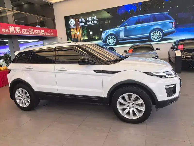 Range Rover Evoque 2016 2.0T SE PLUS Smart Edition — миниатюра 5