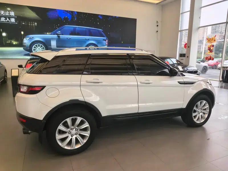 Range Rover Evoque 2016 2.0T SE PLUS Smart Edition — миниатюра 9