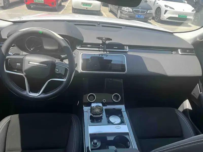 Range Rover Velar 2023 250PS — миниатюра 14