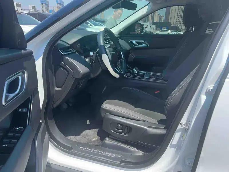Range Rover Velar 2023 250PS — миниатюра 16