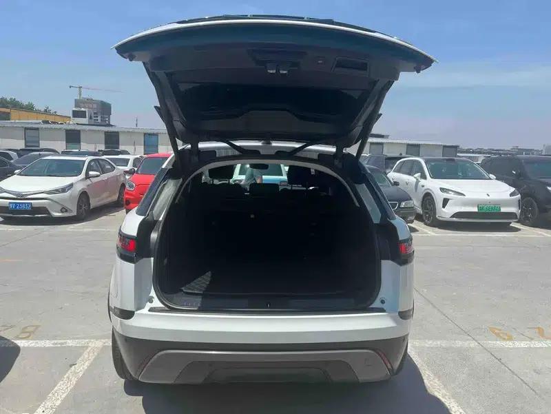 Range Rover Velar 2023 250PS — миниатюра 19