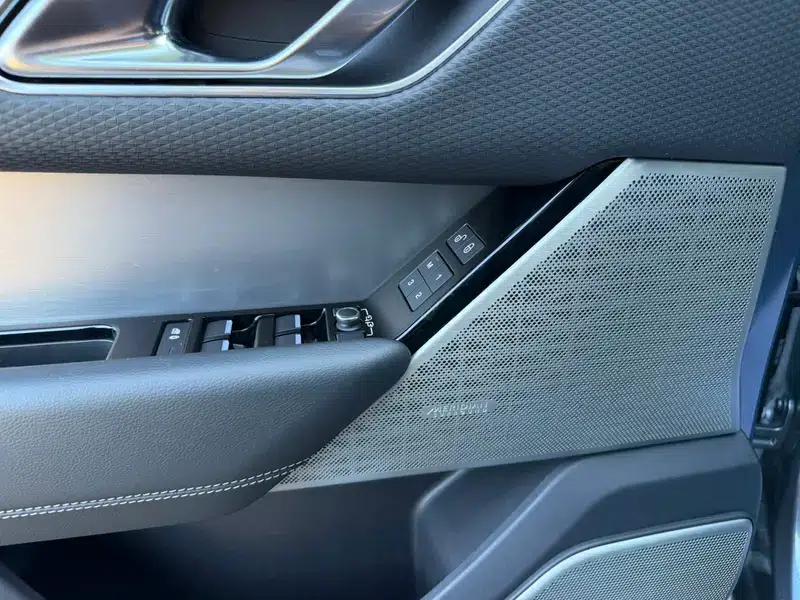 Range Rover Velar 2018 P380 R-DYNAMIC SE — миниатюра 8