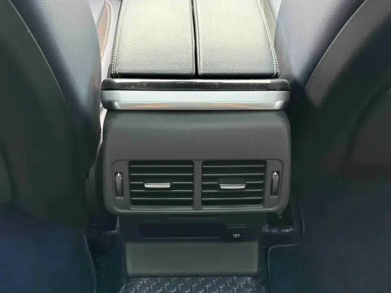 Range Rover Velar 2021 P340 R-DYNAMIC SE — миниатюра 13