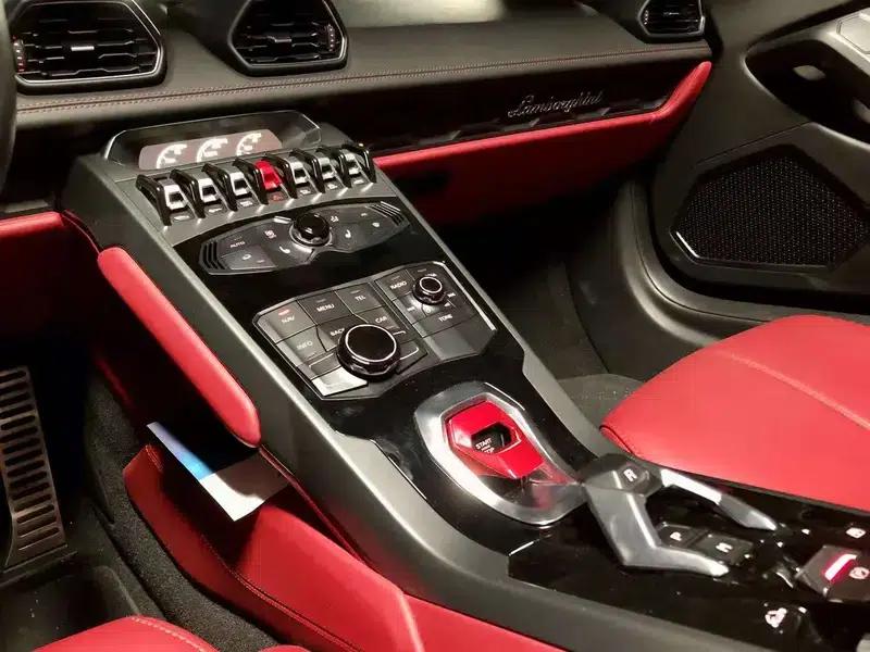 Huracán 2016 Huracán Spyder — миниатюра 8