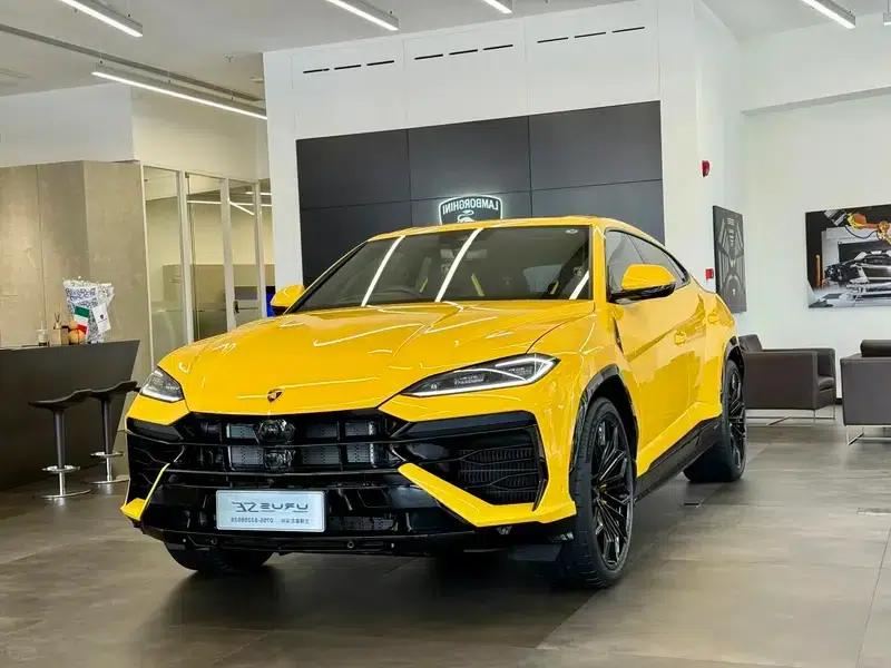 2025 Urus SE 4.0T Standard Edition — миниатюра 1