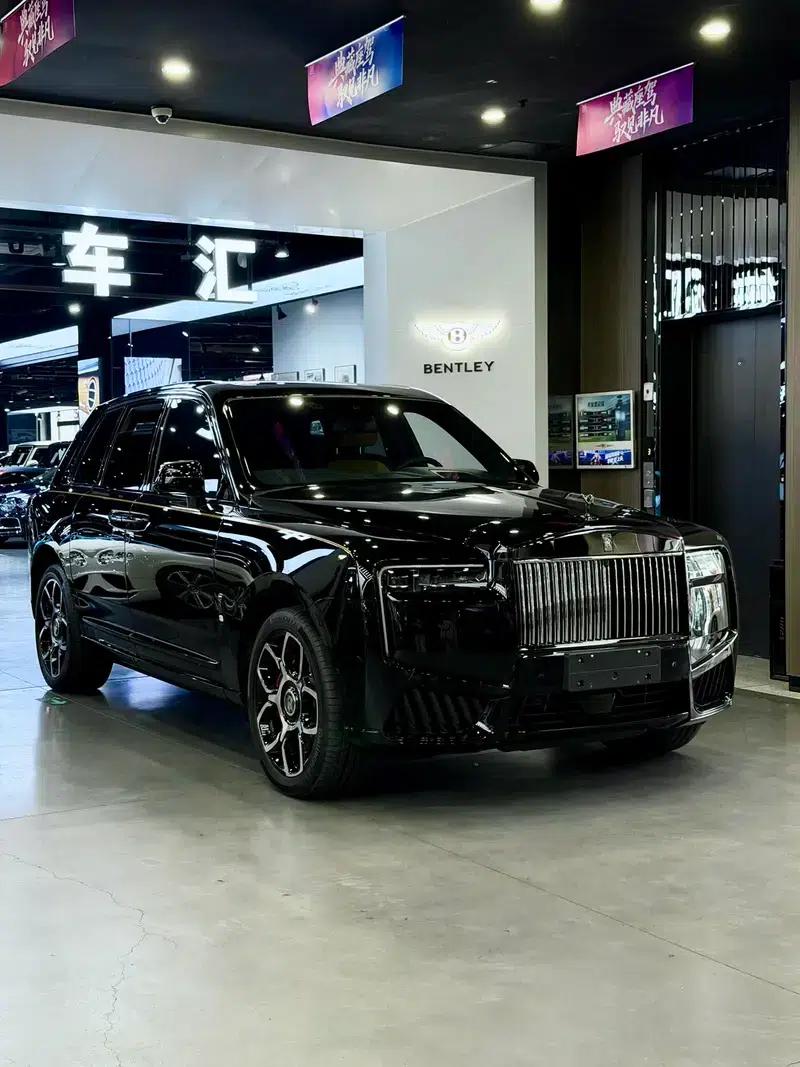 2024 Cullinan, four-seater version — миниатюра 3