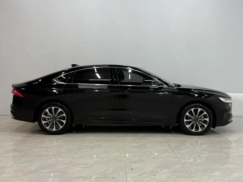 Lincoln Z 2025 2.0T Premium Edition — миниатюра 8