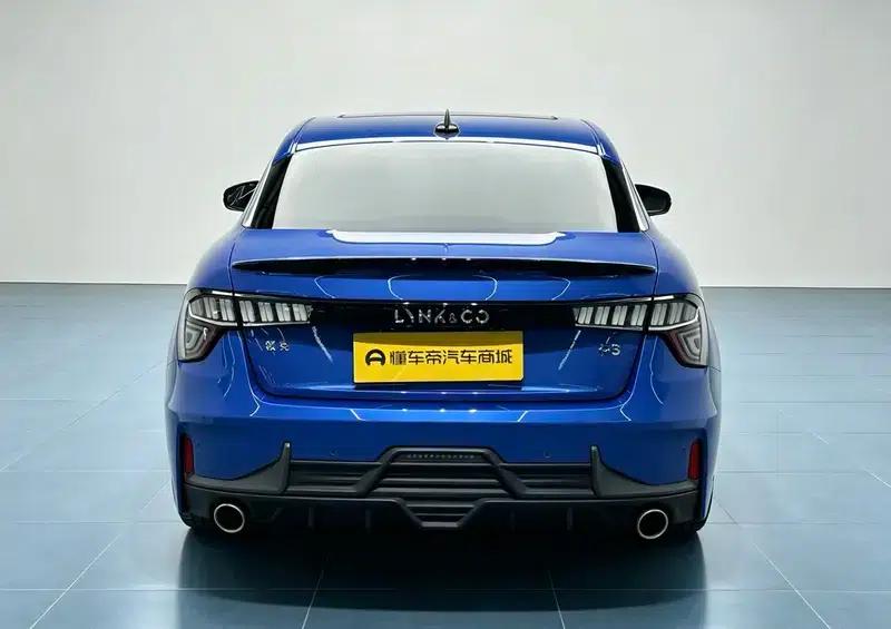Lynk & Co 03 2018 1.5TD DCT Sport Edition — миниатюра 6