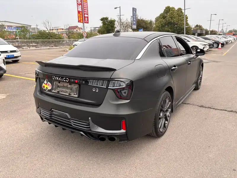 Lynk & Co 03 2019 Facelift 1.5TD DCT Sport Edition — миниатюра 6
