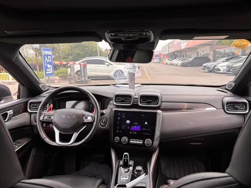 Lynk & Co 03 2019 Facelift 1.5TD DCT Sport Edition — миниатюра 8