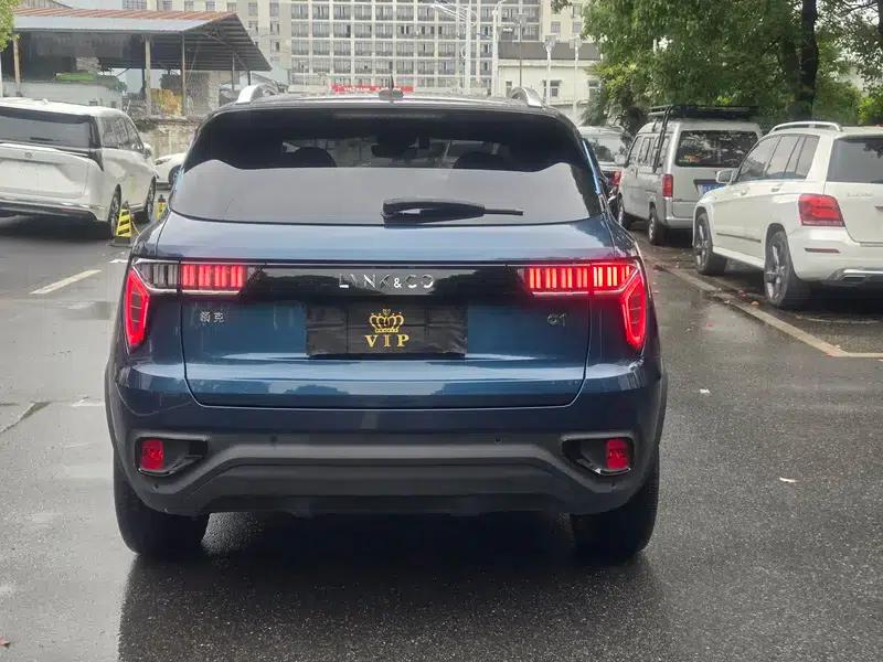 Lynk & Co 01 2017 2.0T 2WD Pro Edition — миниатюра 5